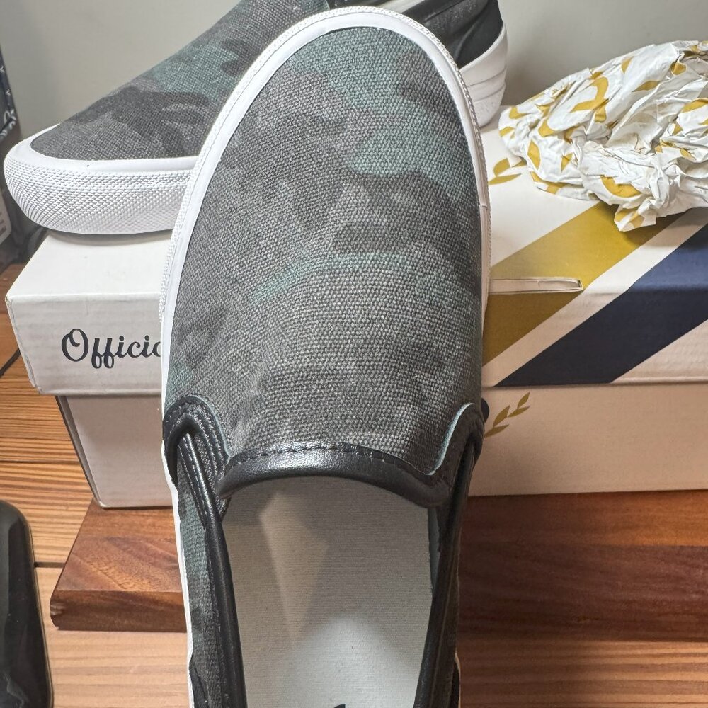 Official Program, Bleachers Slip on Sneakers, Unisex (Size 6.5 M, Size 8 W)
